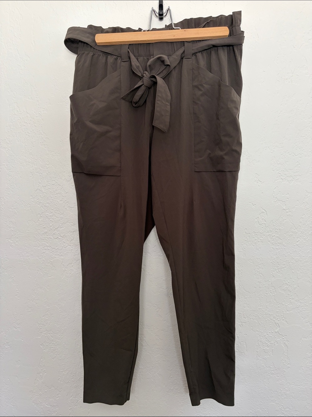 Athleta Brown Paperbag Waist Tie Track Pants